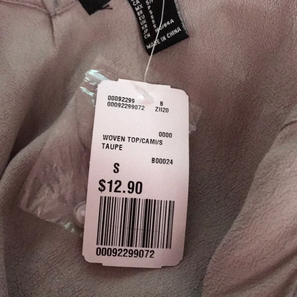 Two tanks - Picture 4 of 5